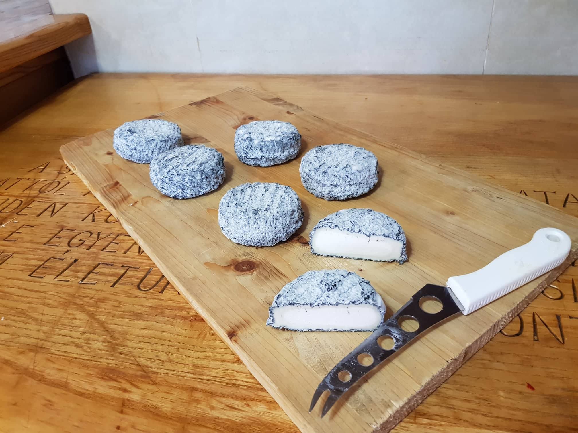 A Nagymama Házi Boltja