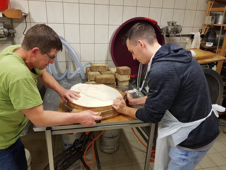 A Nagymama Házi Boltja