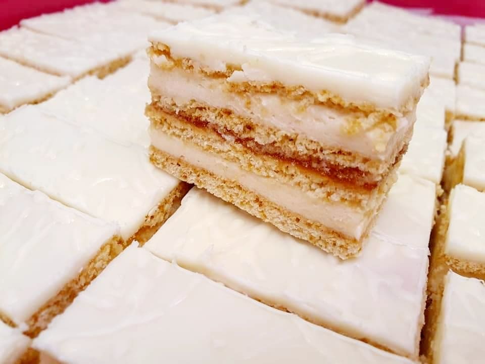 A Nagymama Házi Boltja