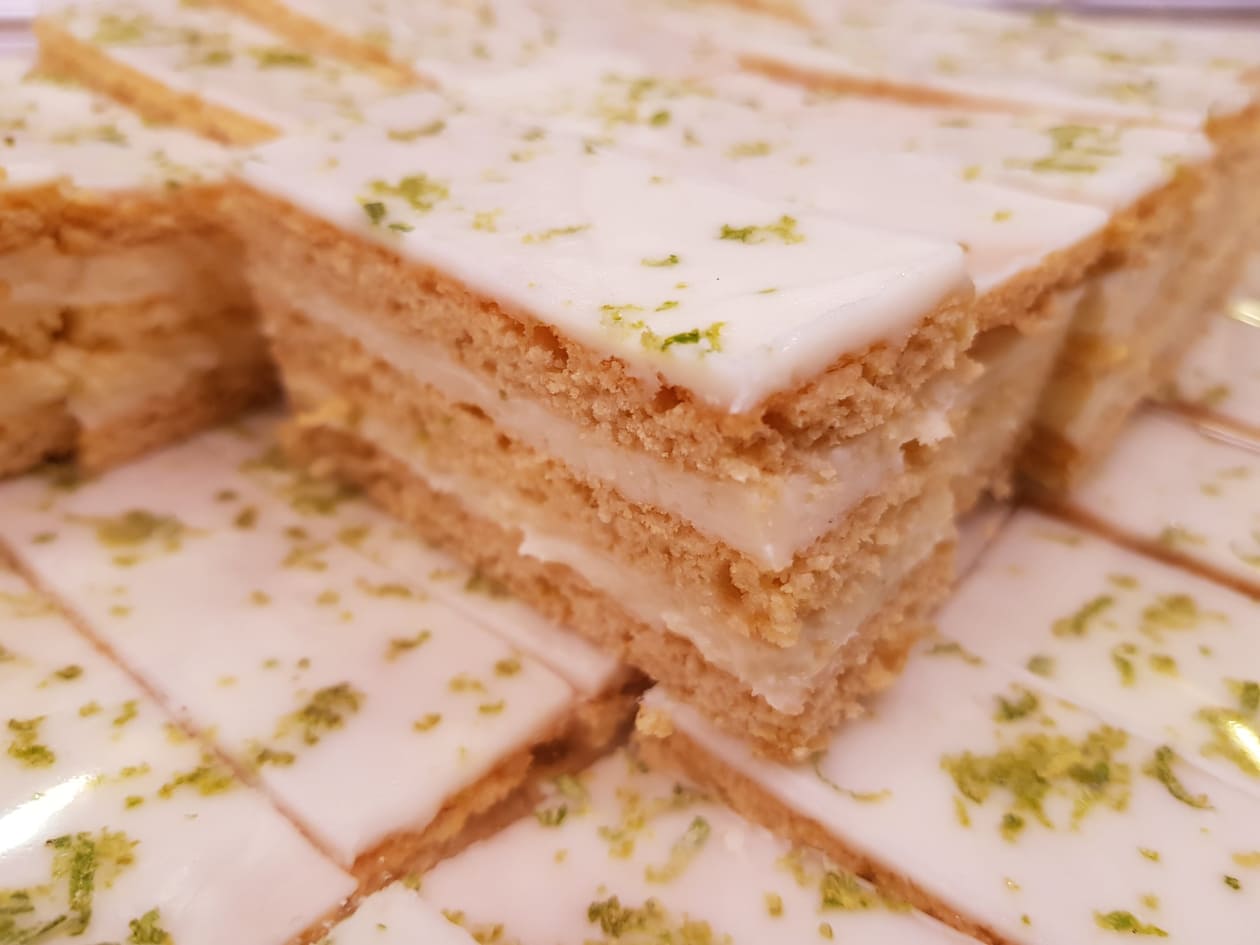 A Nagymama Házi Boltja